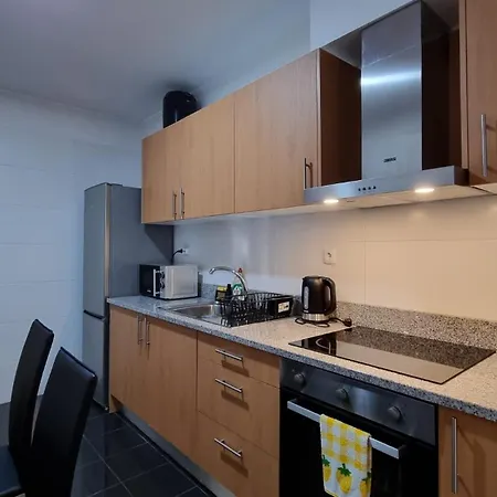 Lexus - Garajau Apartamento